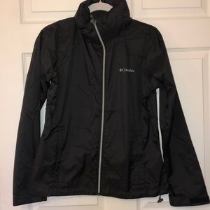 a wind breaker/ rain jacket